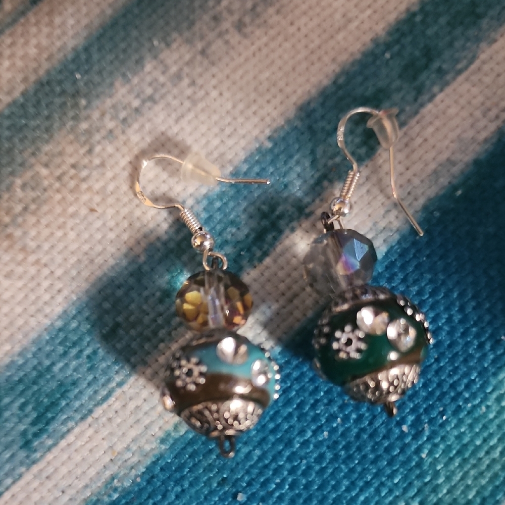 Elegant Silver and Green Earrings